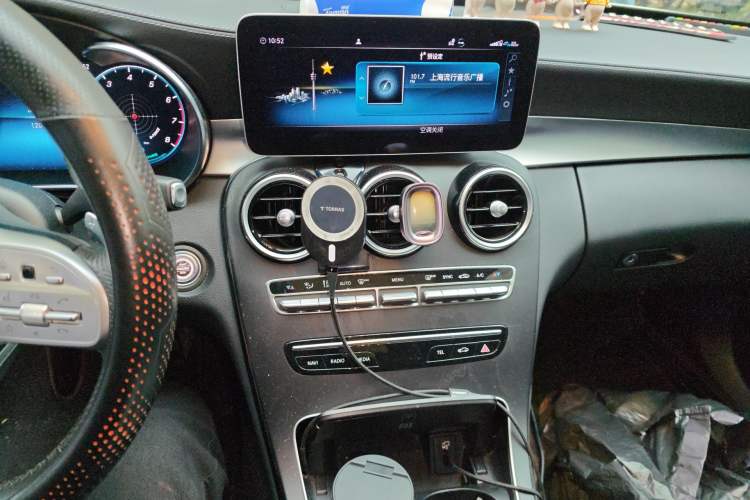 Used Mercedes-Benz C-Class 2020 C 260 L Sport Edition Audio And AC Panel