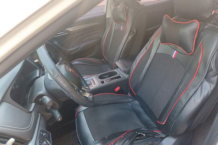 Used Roewe i6 2018 20T Automatic Flagship Edition Left Front Seat