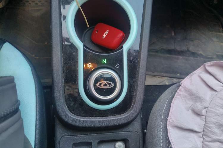 Used Chery Little Ant 2021 150 000 Yuan "Ant Fan" Edition New Ant Cool Version Lithium-Ion Battery Gear Lever