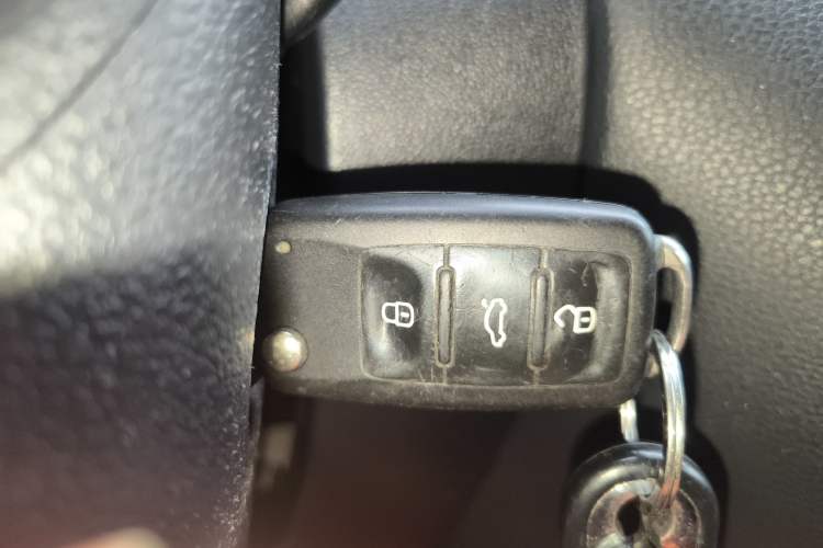 Used Volkswagen Sagitar 2014 Revised Version 1.6L Automatic Comfort Edition