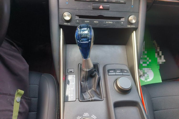 Used Lexus IS 2017 300 Leading Edition
