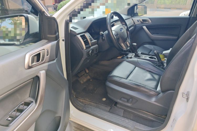 Used Ford Everest 2016 2.0T Gasoline Automatic 4x4 Luxury Edition Driver Seat