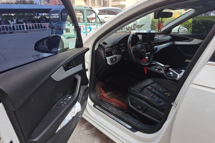 Used Audi A4L 2019 40 TFSI Fashion Edition China VI Emission Standard
