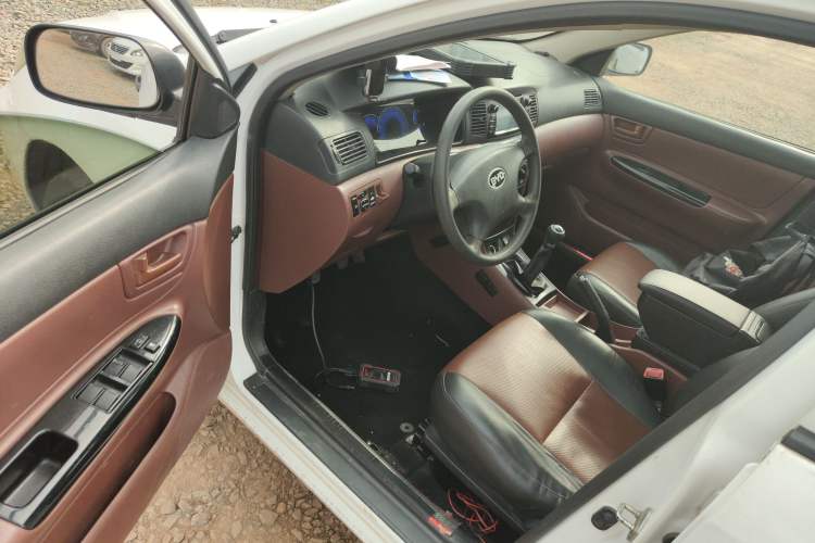 Used BYD F3 2012 Energy-Saving Model 1.5L Manual Comfort Version
