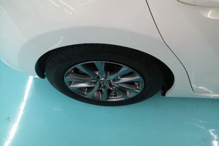 Used Mazda Mazda 3 Axela 2019 Cloud-Control Edition Hatchback 1.5L Automatic Comfort Model China VI Standard