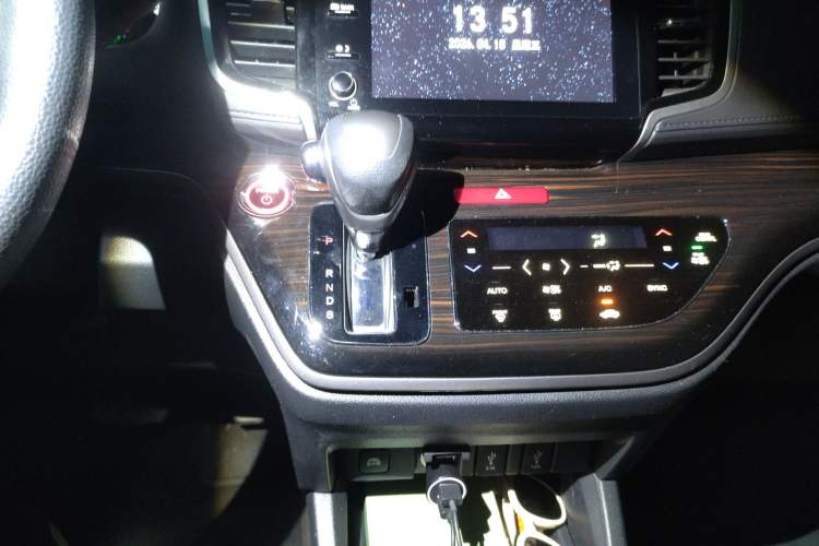 Used Honda Odyssey 2019 2.0L Rui·Smart Edition Gear Lever