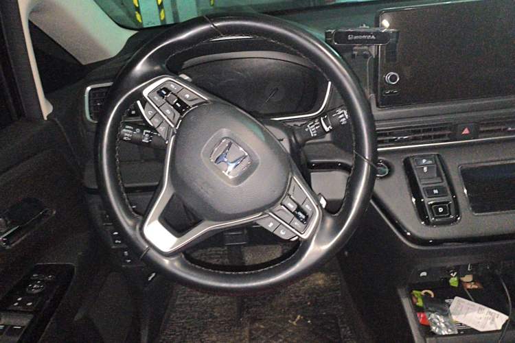 Used Honda Elysion 2022 2.0L eHEV Luxury First Edition Steering Wheel