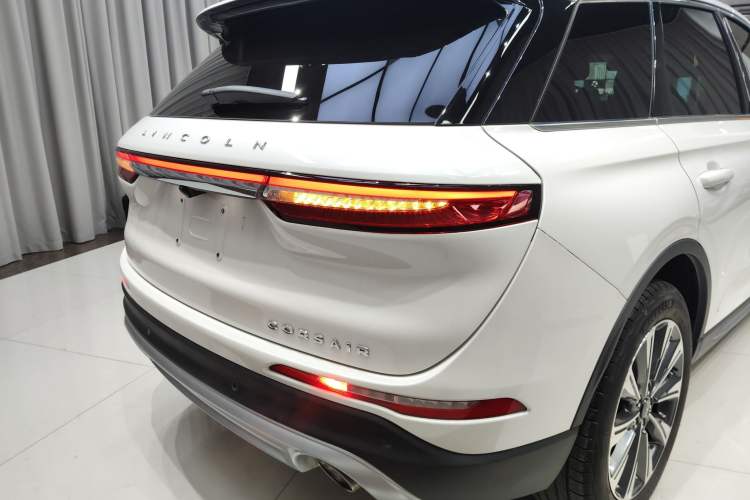 Used Lincoln Corsair 2022 2.0T Two-Wheel Drive Luxury Edition Exterior 3