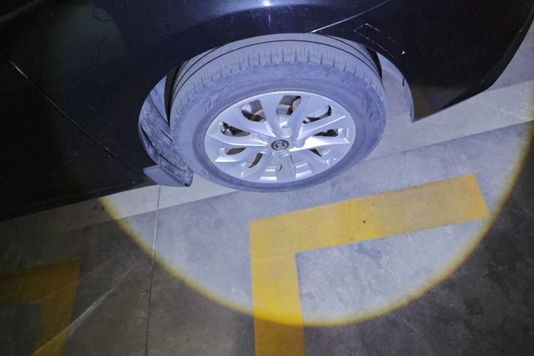 Used Nissan Sylphy 2018 1.6XV CVT Deluxe Edition Right Front Wheel Hub