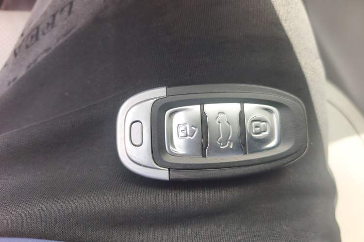 Used Hongqi H7 2019 3.0L Prestige Edition
