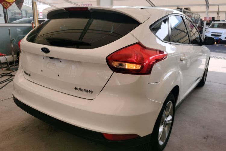 Used Ford Focus 2018 Hatchback Classic 1.6L Automatic Comfort Plus SmartDrive Edition