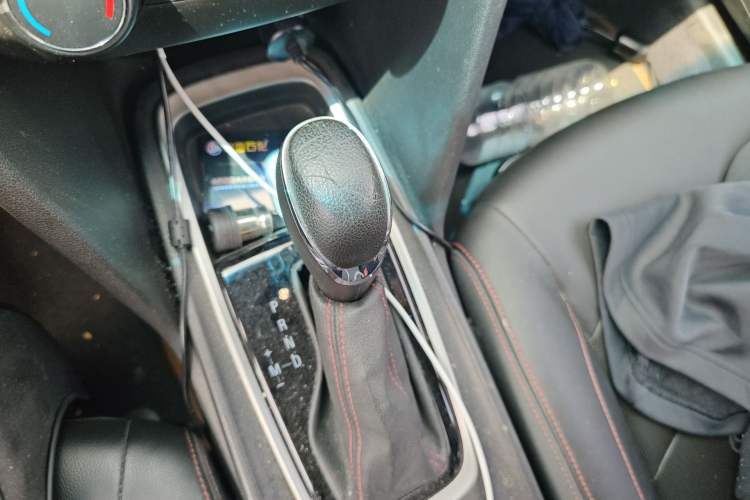 Used Chevrolet Monza 2019 RS 330T Automatic Comfort Edition China VI Standard Gear Lever