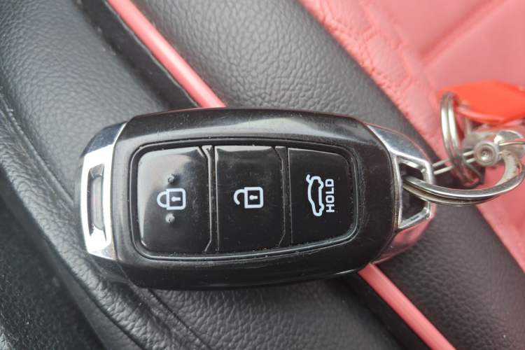 Used Qoros 5 2018 Revised Version 1.6T Automatic Leading Edition
