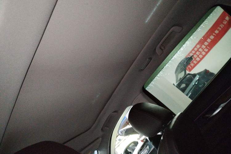 Used Hanteng X5 2018 1.5T CVT Luxury Edition Headliner