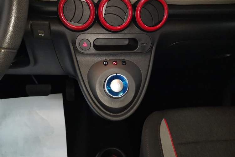 Used ORA Black Cat 2021 301 km Basic Version
