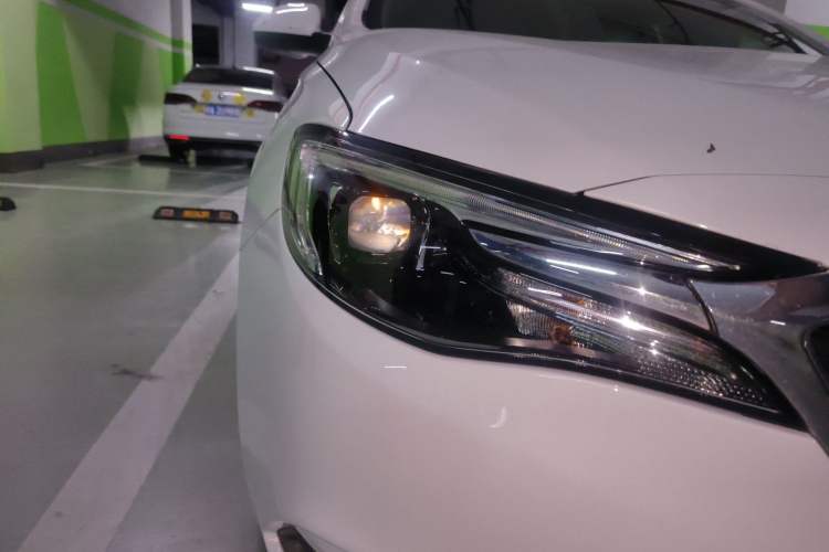 Used Buick GT 2021 Revised Version Flagship 1.5L Automatic Elite Edition Right Front Headlight