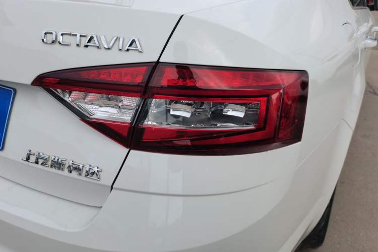 Used Skoda Octavia 2018 TSI230 DSG Luxury Edition
