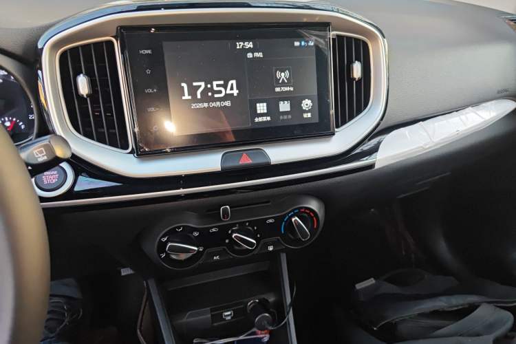 Used Kia kx1 Stonic 2021 1.4L CVT Fun Edition
