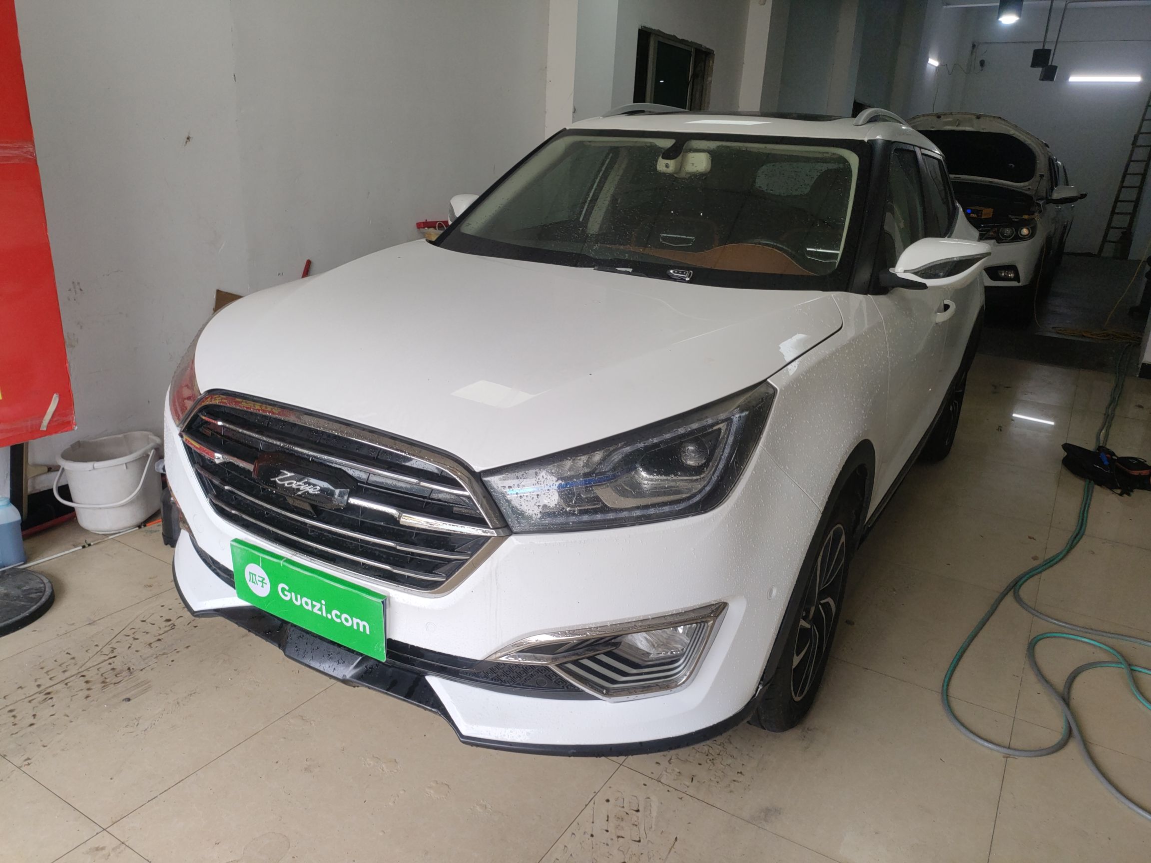 Parte inferior delantera