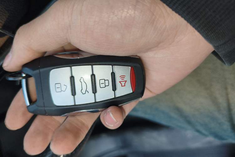 Used Haval M6 2023 PLUS 1.5T DCT Elite Smart Connectivity Model
