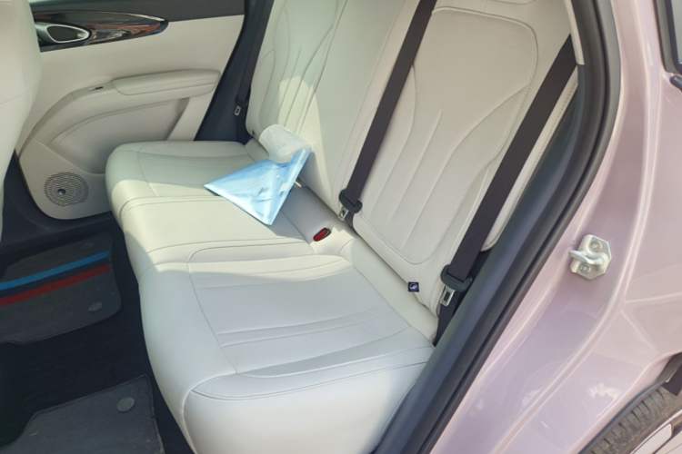 Used Geely Galaxy Geome 2025 310km Youth Edition Left Rear Seat