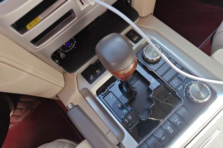 Used Toyota Highlander 