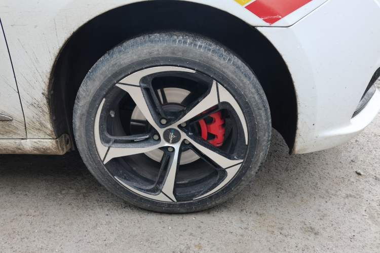 Used Dongfeng Aeolus E70 2022 500 Ultra-Enjoyment Edition
