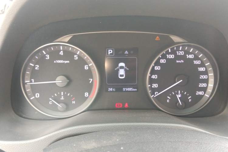 Used Hyundai Elantra (6th Generation / Lingdong) 2016 1.6L Automatic ZhiXuan – Elite Version Instrument Cluster