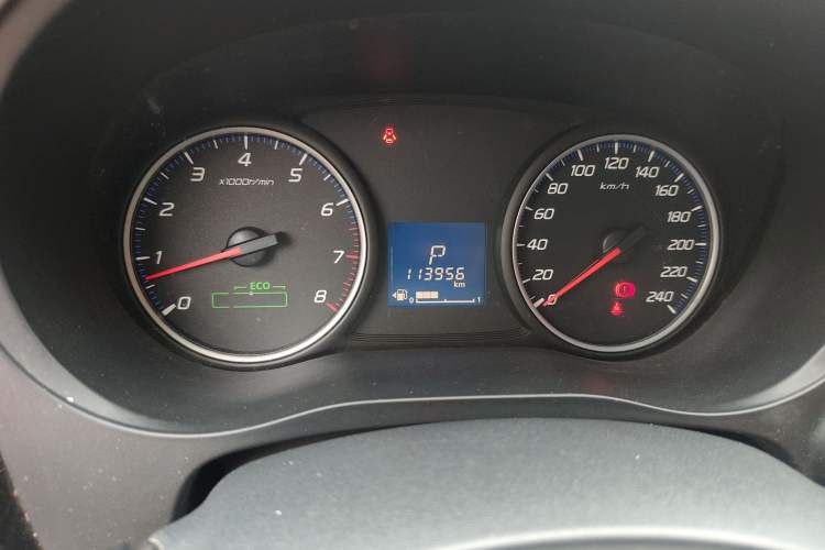 Used Mitsubishi Outlander 2018 2.0L Two-Wheel Drive Glory Edition 5 Seats