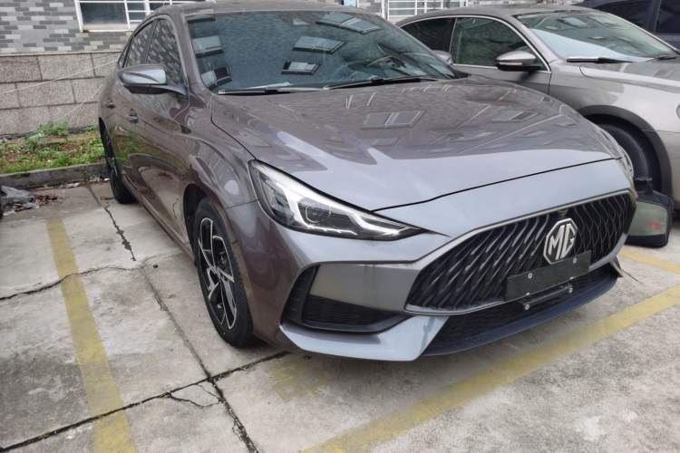 Used MG 5 2021 300TGI DCT Luxury Flagship Edition Front Right 45 Deg