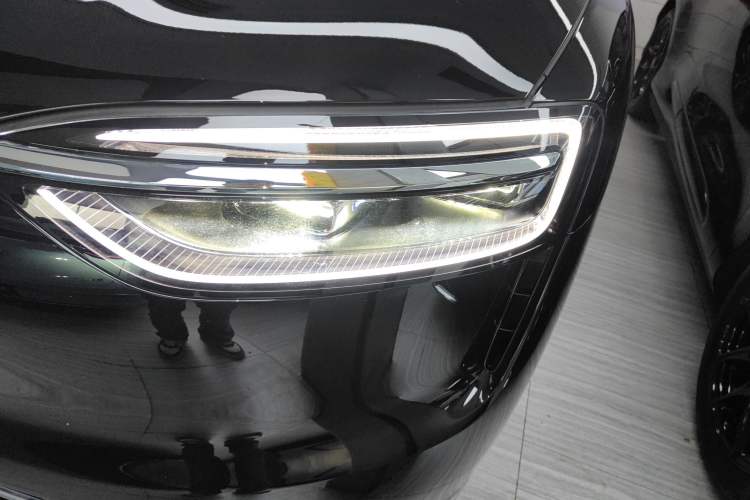 Used Hima AITO M7 2026 Model Range-Extending Ultra All-Wheel Drive 6-Seater Version
