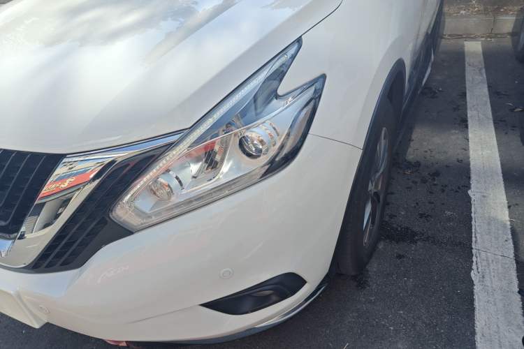 Used Nissan Murano 2019 2.5L XL Two-Wheel Drive Smart Connect Luxury Edition China VI Standard