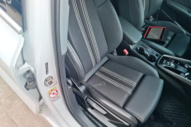 Used Audi A3 2024 A3L Limousine 35 TFSI Fashion Sport Model Right Front Seat