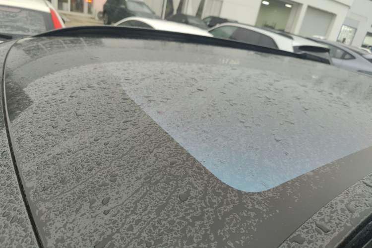Used XPeng G9 2025 625 Long-Range Max Roof