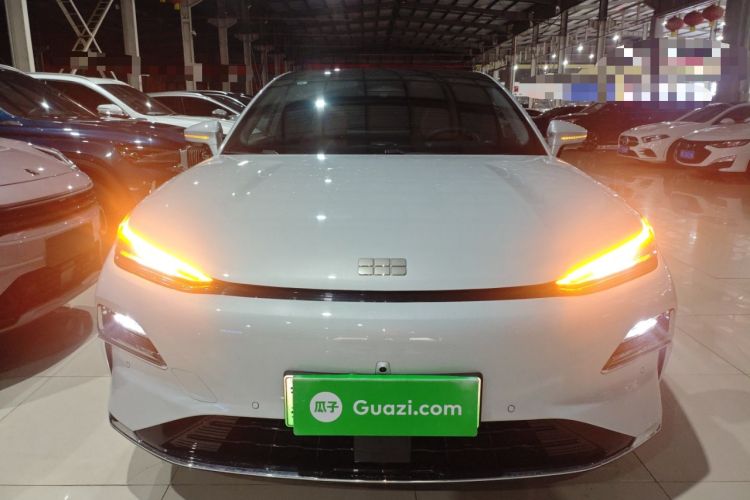 Used Geely Galaxy 8 2025 130km EM-i Flagship Edition Front