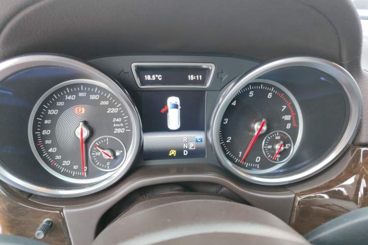 Used Mercedes-Benz GLS 2017 GLS 400 4MATIC Dynamic Model Instrument Cluster