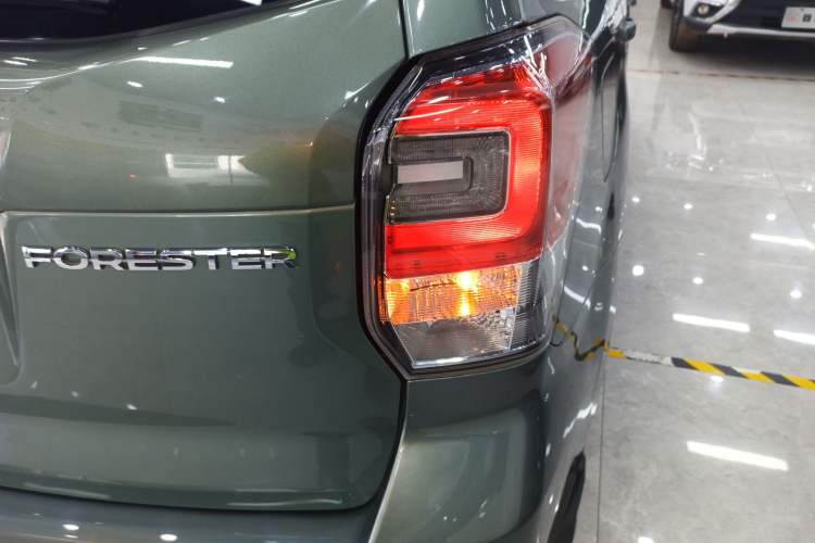 Used Subaru Forester 2018 2.5i Luxury Navigation Edition