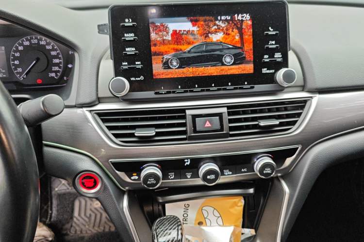 Used Honda Accord 2018 260TURBO Elite Edition China VI Audio And AC Panel