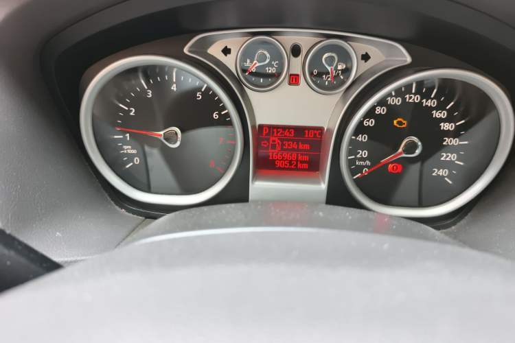 Used Ford Focus 2012 Sedan Classic 1.8L Automatic Fashion Edition