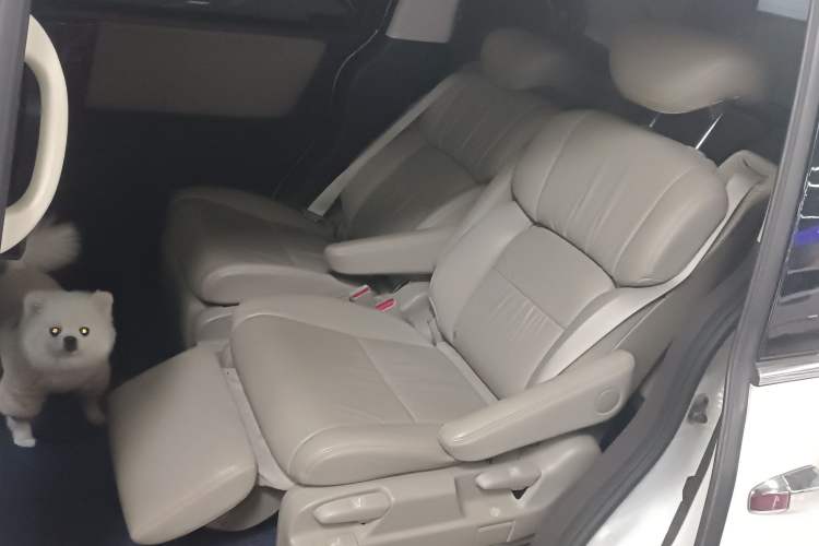 Used Honda Odyssey 2015 2.4L Supreme Edition