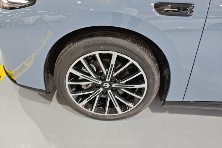 Used Leapmotor B01 2025 550 LiDAR Edition
