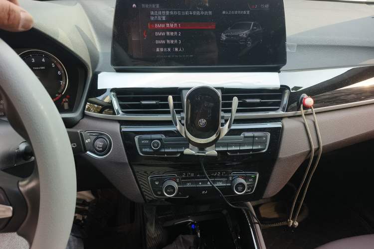 Used BMW X1 2021 Restyled sDrive25Li Leading Edition Audio And AC Panel