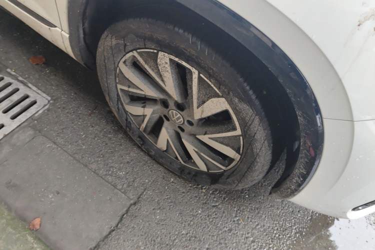 Used Volkswagen Tayron 2023 380TSI Four-Wheel Drive R-Line High-Energy Version
