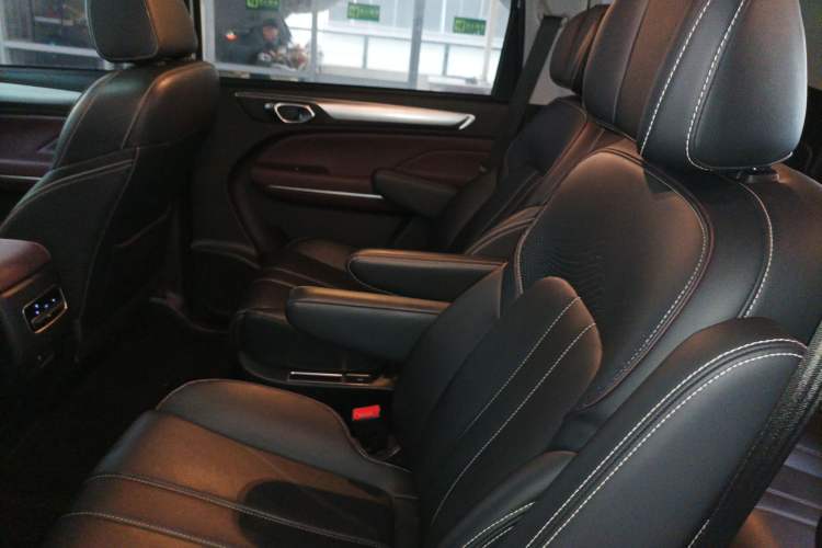 Used GAC Trumpchi M6 2023 PRO 270T DCT Luxury Edition
