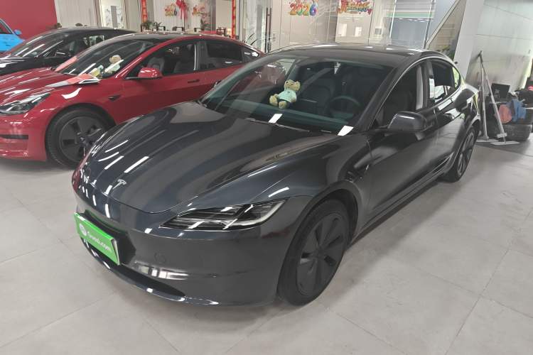 Used Tesla Model 3 2023 Rear-Wheel-Drive Version