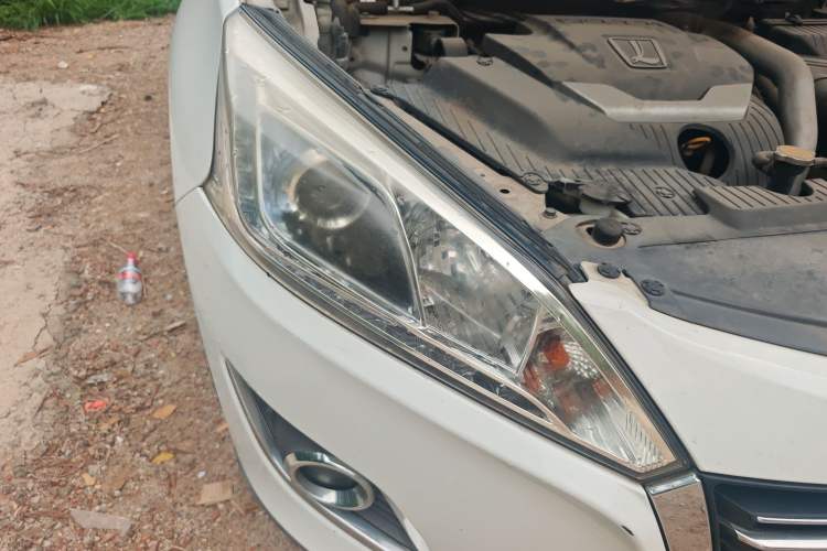 Used Luxgen U6 SUV 2015 1.8T Fashion-Upgraded Model
