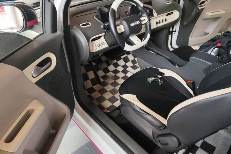 Used CHANGAN NEVO Lumin 2022 210km Sweet Edition Driver Seat