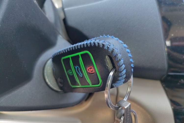 Used CHANGAN Alsvin V3 2015 1.4L Manual Meiman Model China IV Standard