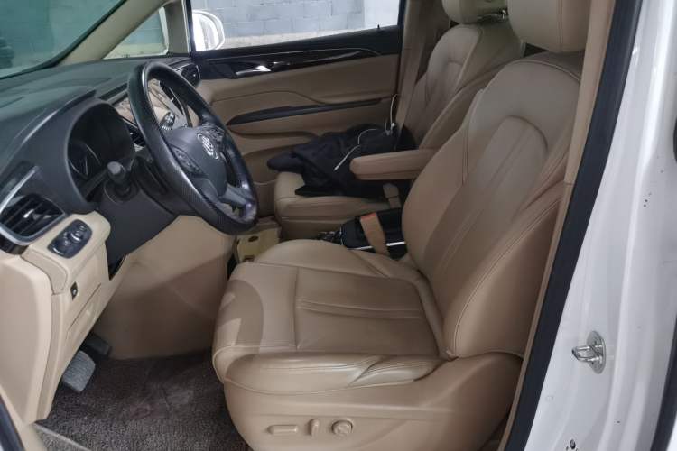 Used Buick GL8 2018 ES 28T Luxury Model China VI Standard Left Front Seat