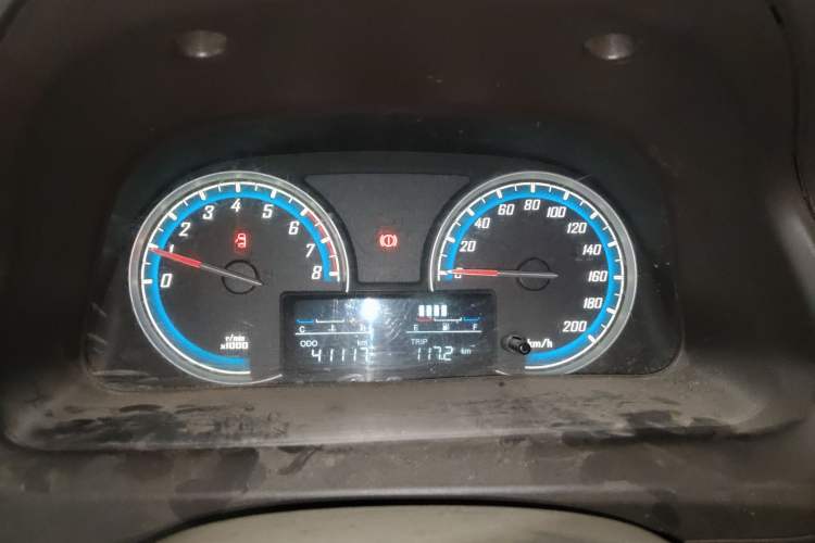 Used Baojun 730 2014 1.5L manual luxury trim 7 seats
